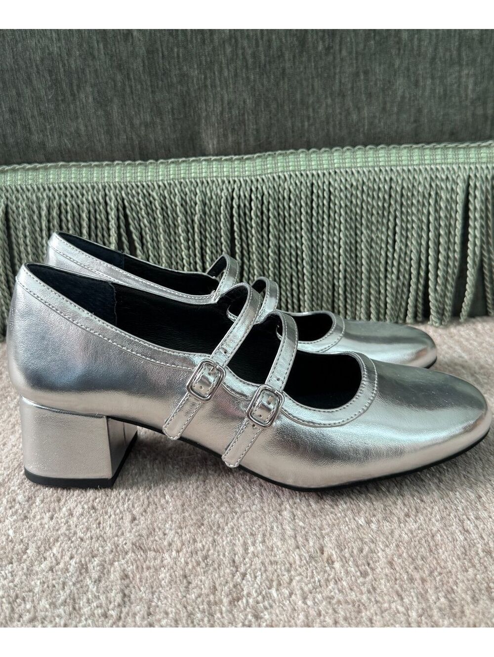 Seychelles Silver Gatsby Double Strap Block Heel Mary Janes 9.5 NWOB